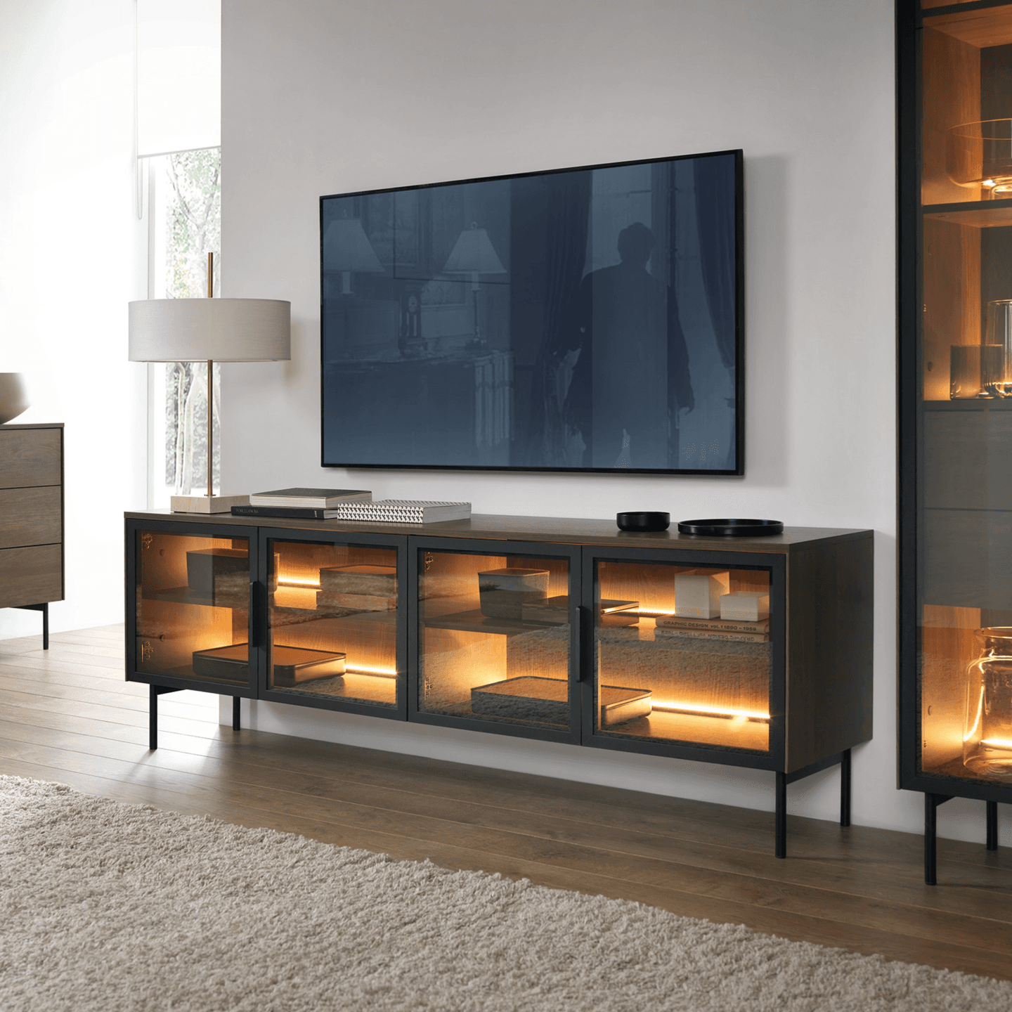 Szafka RTV Lineo LED 181 cm Dąb dunin + czarne nóżki - zdjęcie 2