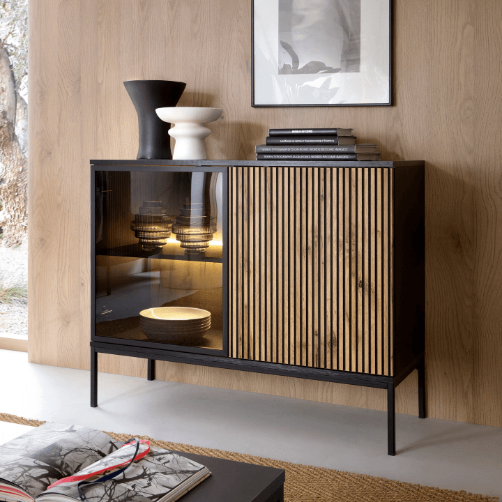 Komoda Royal Czarna Dąb wotan 104 cm pojemna przeszklona z oświetleniem LED - zdjęcie 2